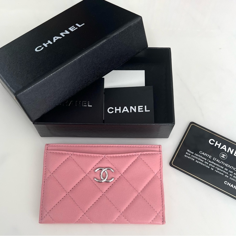 Chanel Classic Card Holder Quilted in Pink/Like New - Picture 2 of 9